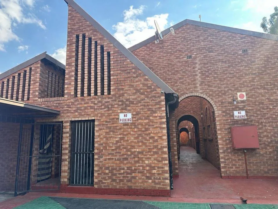 2 Bedroom Apartment / flat for sale in Rustenburg Central