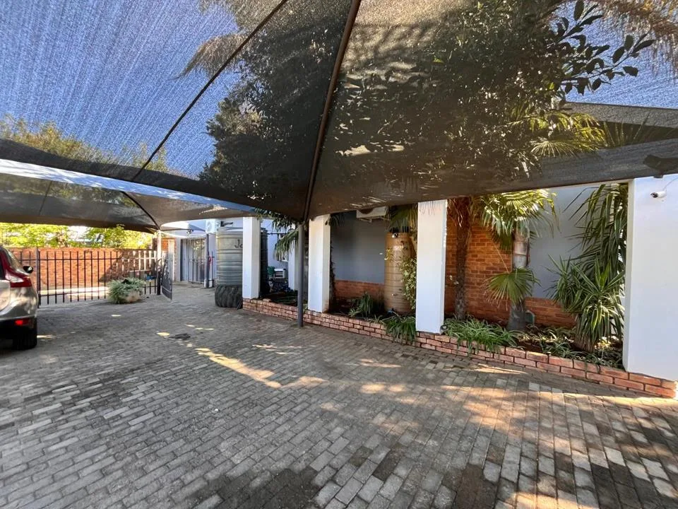 4 Bedroom House for sale in Hadison Park