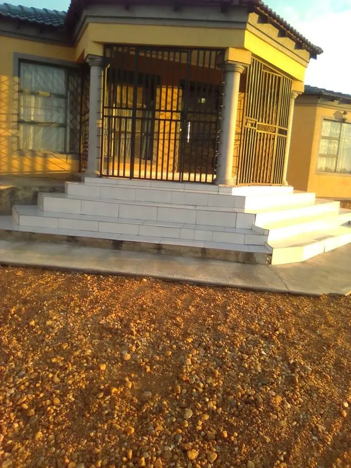 3 Bedroom House for sale in Mashashane