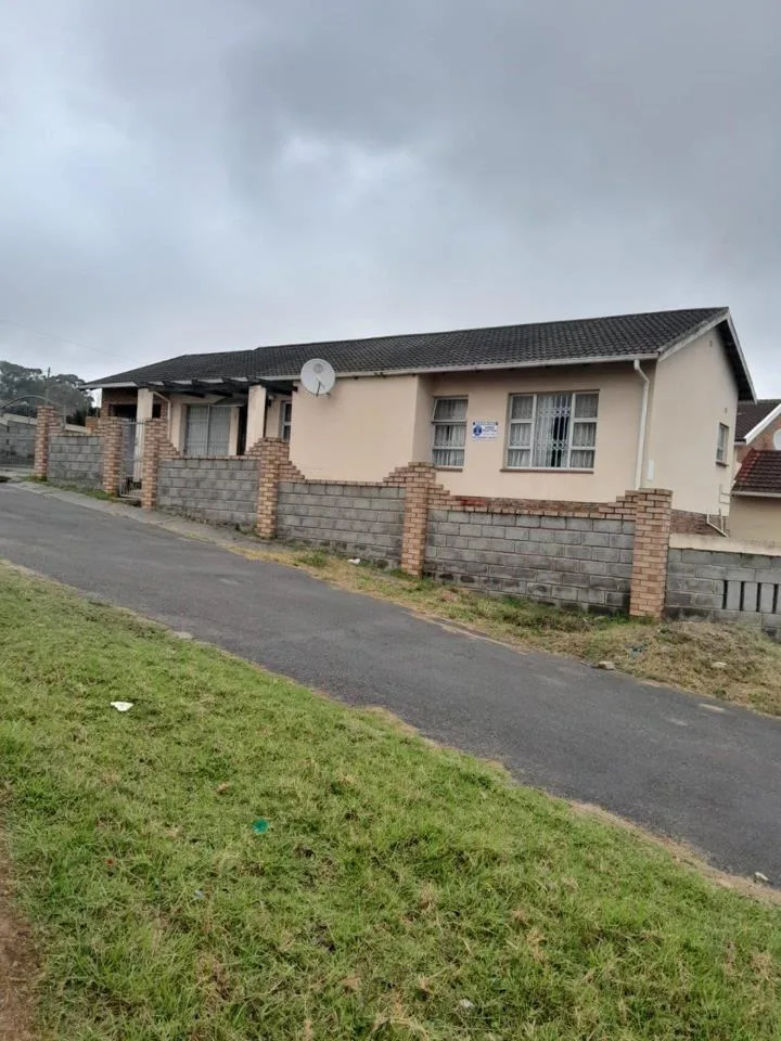 3 Bedroom House for sale in Ginsberg