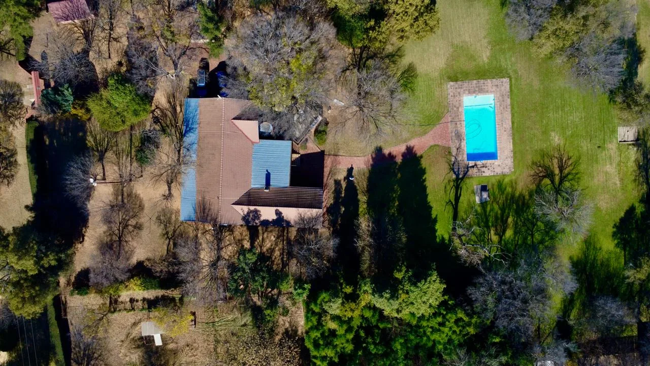 3 Bedroom House for sale in Renovaal