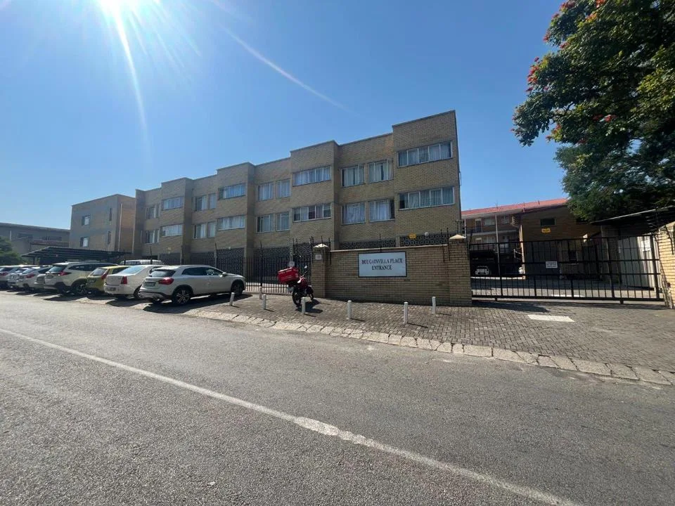 2 Bedroom Apartment / flat for sale in Sonheuwel