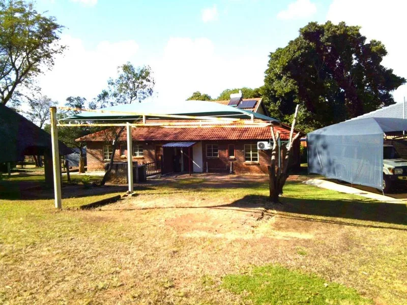 2 Bedroom House for sale in Driefontein AH