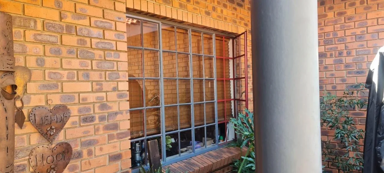 3 Bedroom House to rent in Aerorand