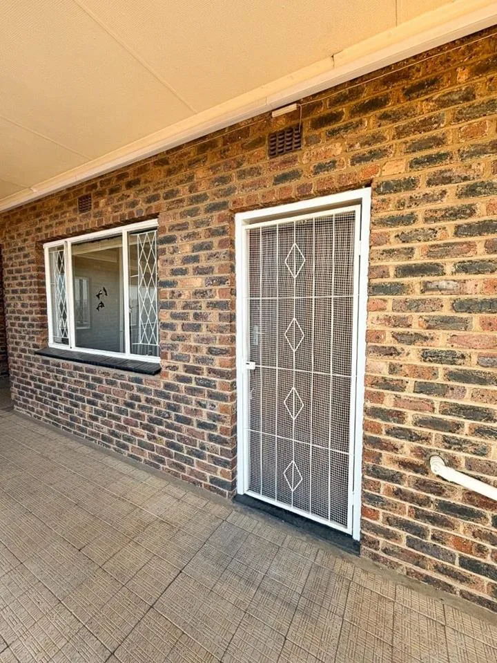 1 Bedroom Apartment / flat to rent in Eden Glen