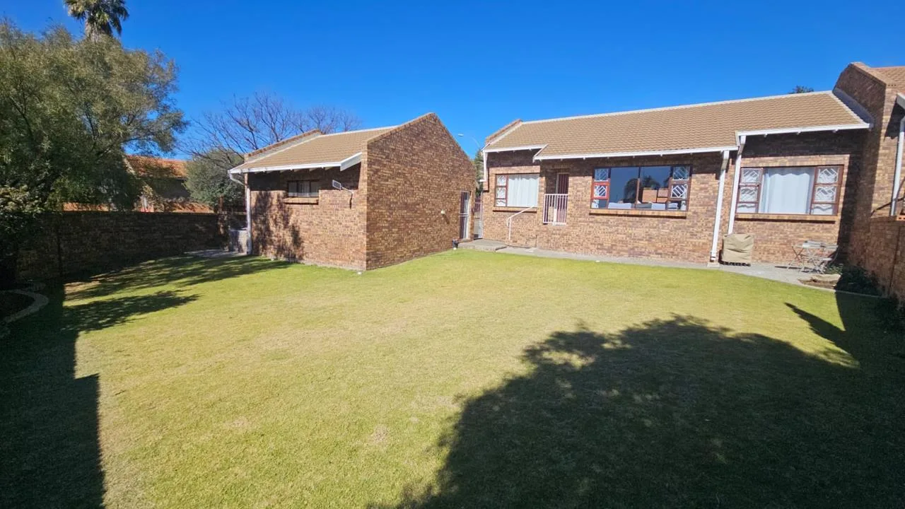 3 Bedroom House for sale in Pentagon Park