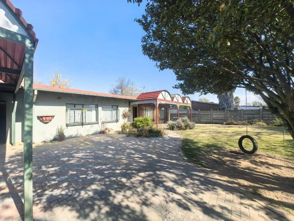 3 Bedroom House for sale in Sasolburg Ext 12