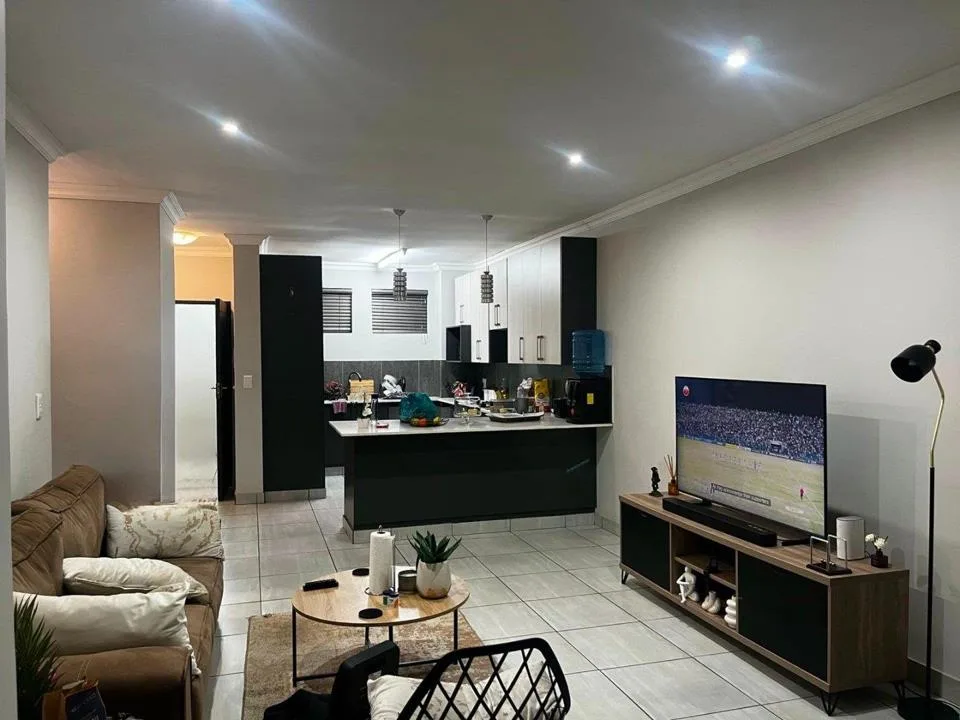 2 Bedroom House to rent in Melodie