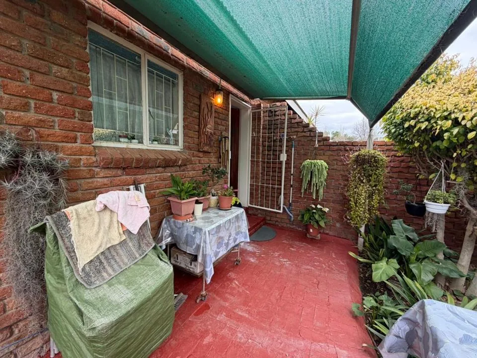 2 Bedroom Townhouse for sale in Bendor