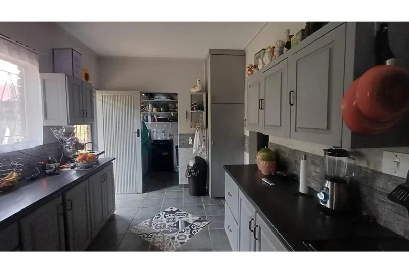 2 Bedroom House for sale in Louis Trichardt