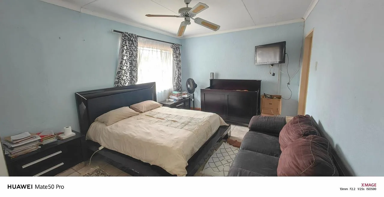 3 Bedroom House for sale in Flora Park