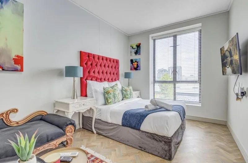 1 Bedroom Apartment / flat to rent in Rosebank