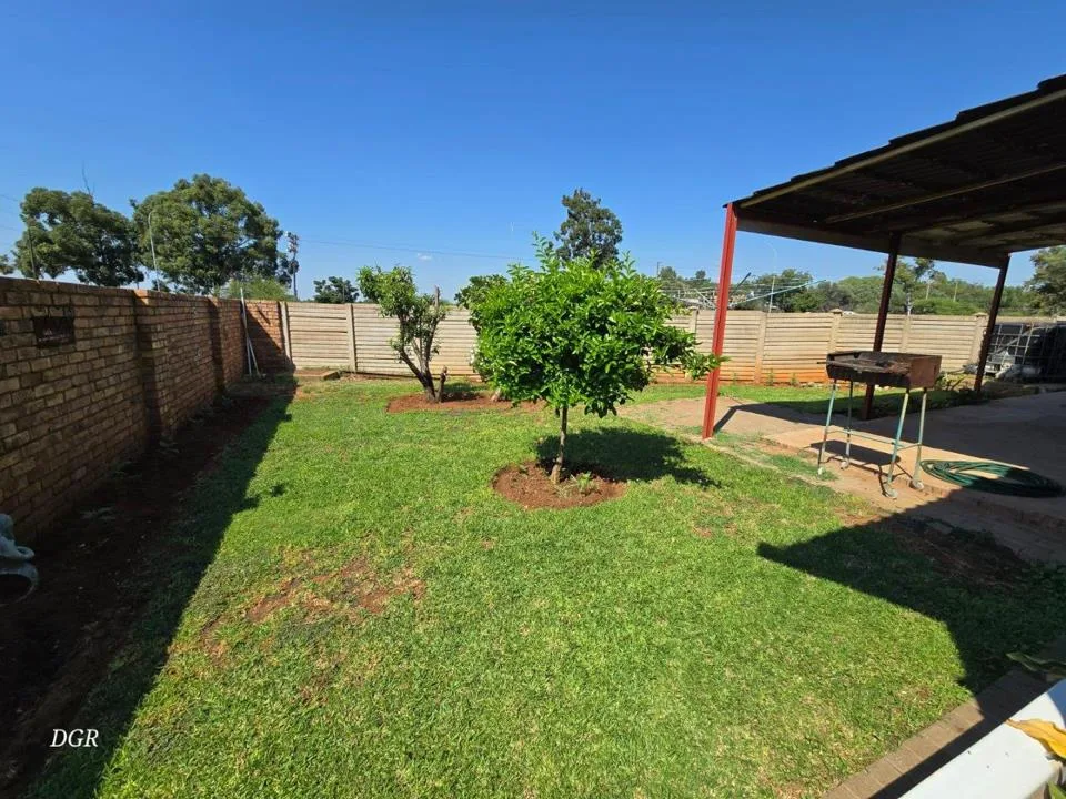 2 Bedroom House for sale in Riviera