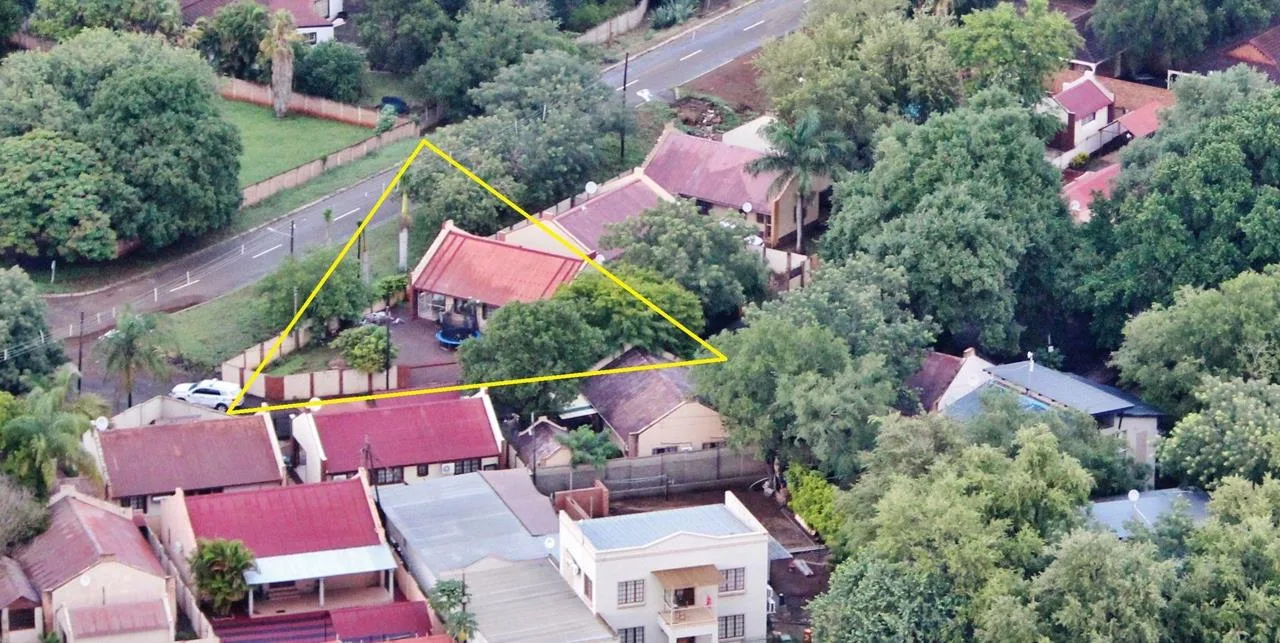 3 Bedroom House for sale in Komatipoort