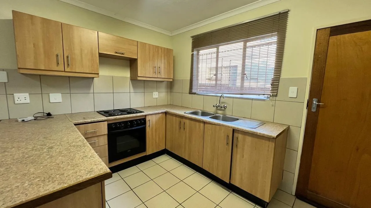 2 Bedroom Townhouse to rent in Bendor