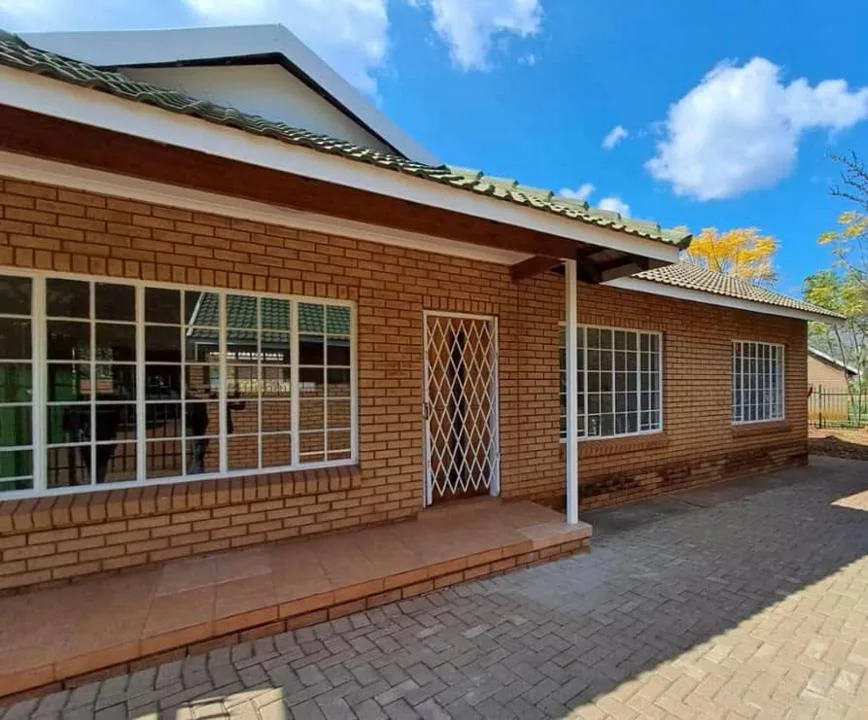 3 Bedroom Townhouse for sale in Thabazimbi