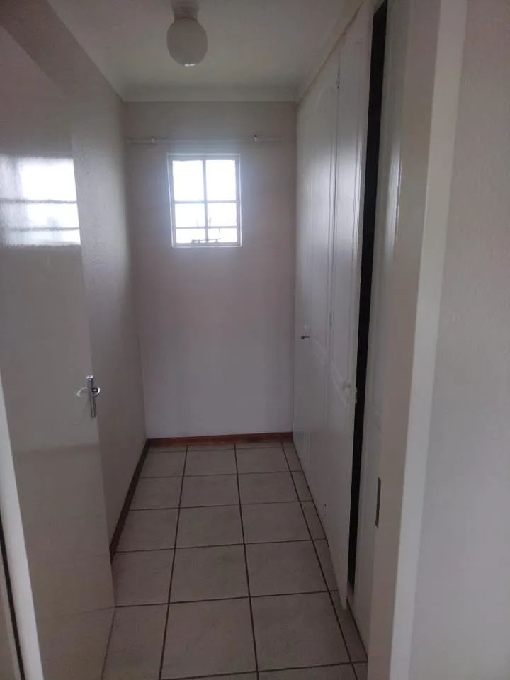 1 Bedroom Apartment / flat to rent in Elarduspark