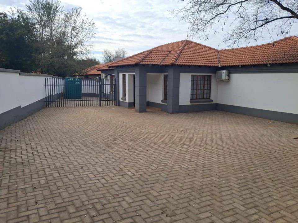 3 Bedroom House to rent in Thabazimbi