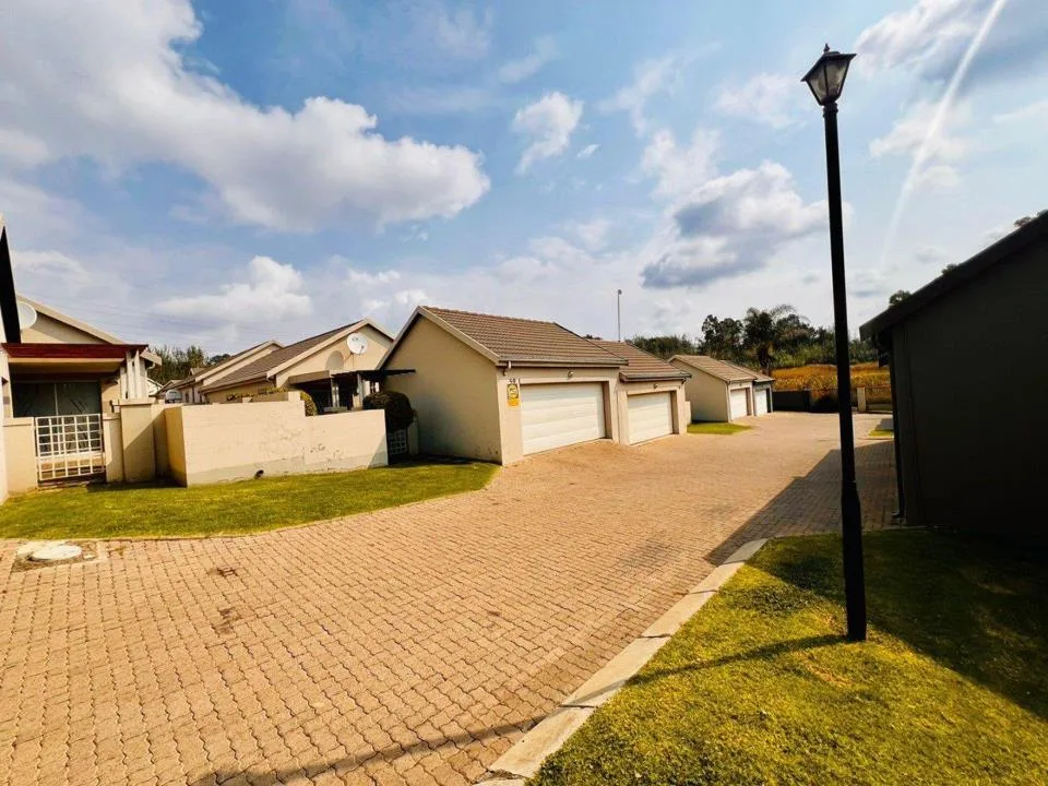 3 Bedroom House to rent in Die Heuwel