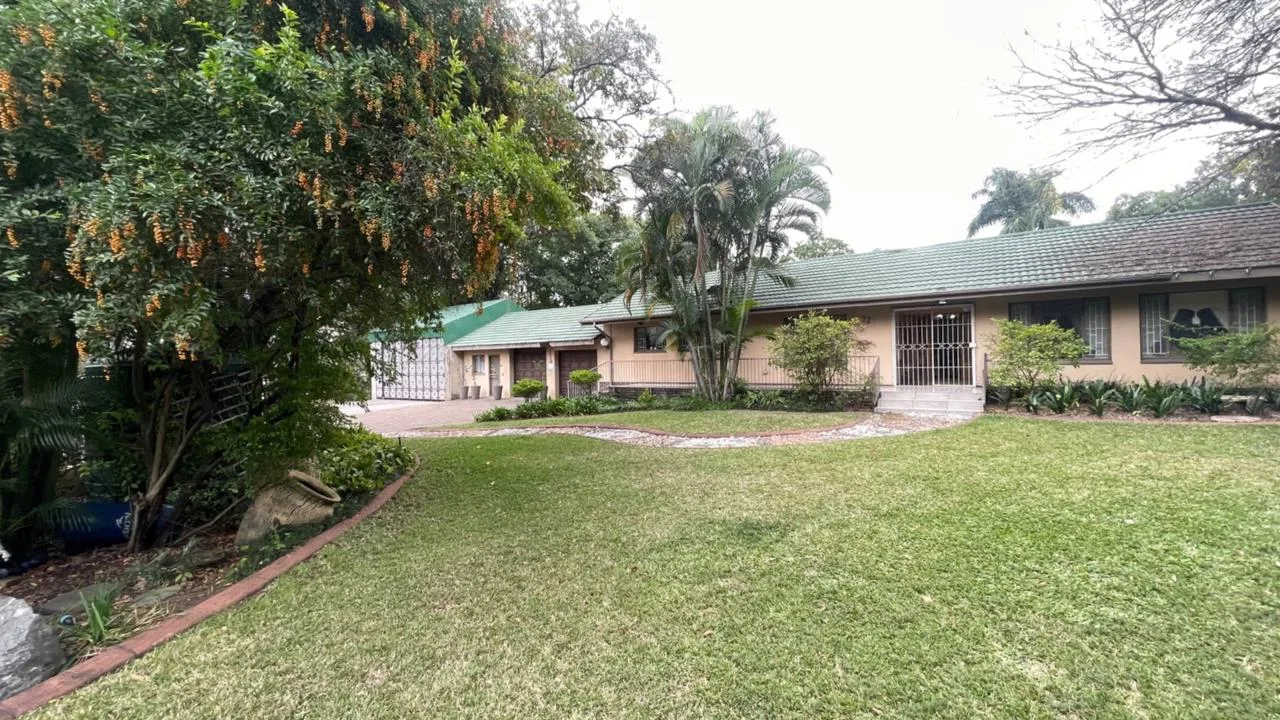 4 Bedroom House for sale in Phalaborwa