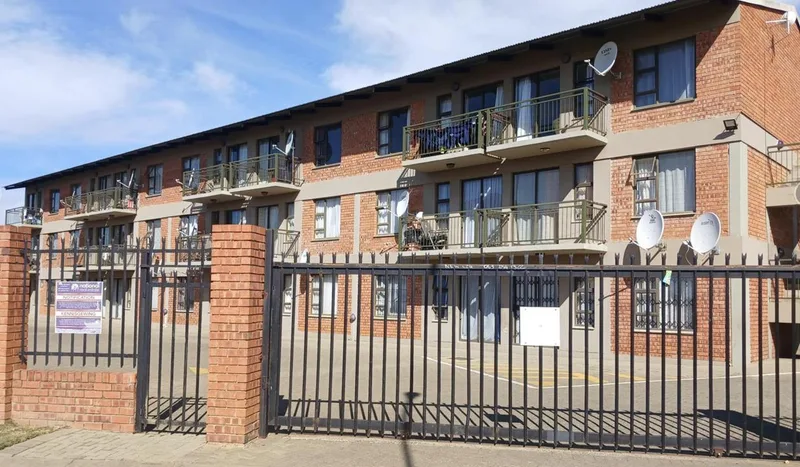 2 Bedroom Apartment / flat for sale in Ehrlich Park