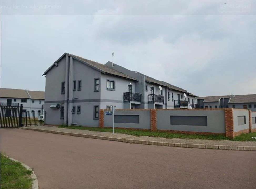 2 Bedroom Apartment / flat for sale in Bendor