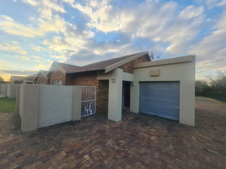 2 Bedroom Townhouse to rent in Secunda