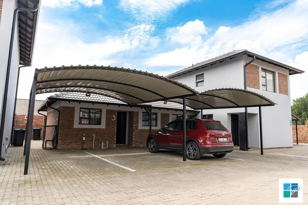2 Bedroom Townhouse to rent in Secunda