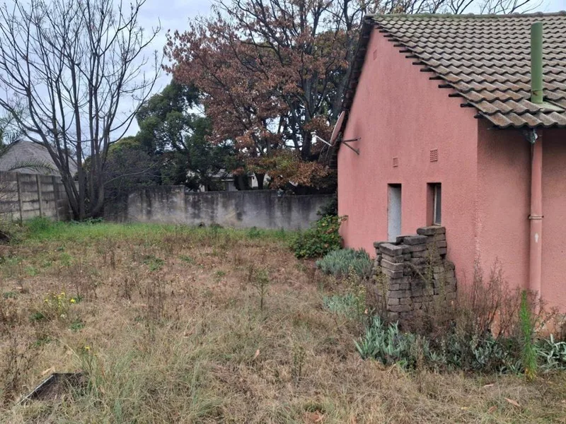 3 Bedroom House for sale in Jackaroo Park