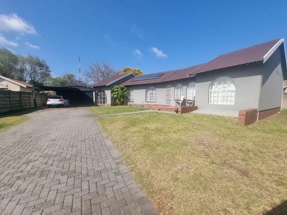 3 Bedroom House for sale in Secunda