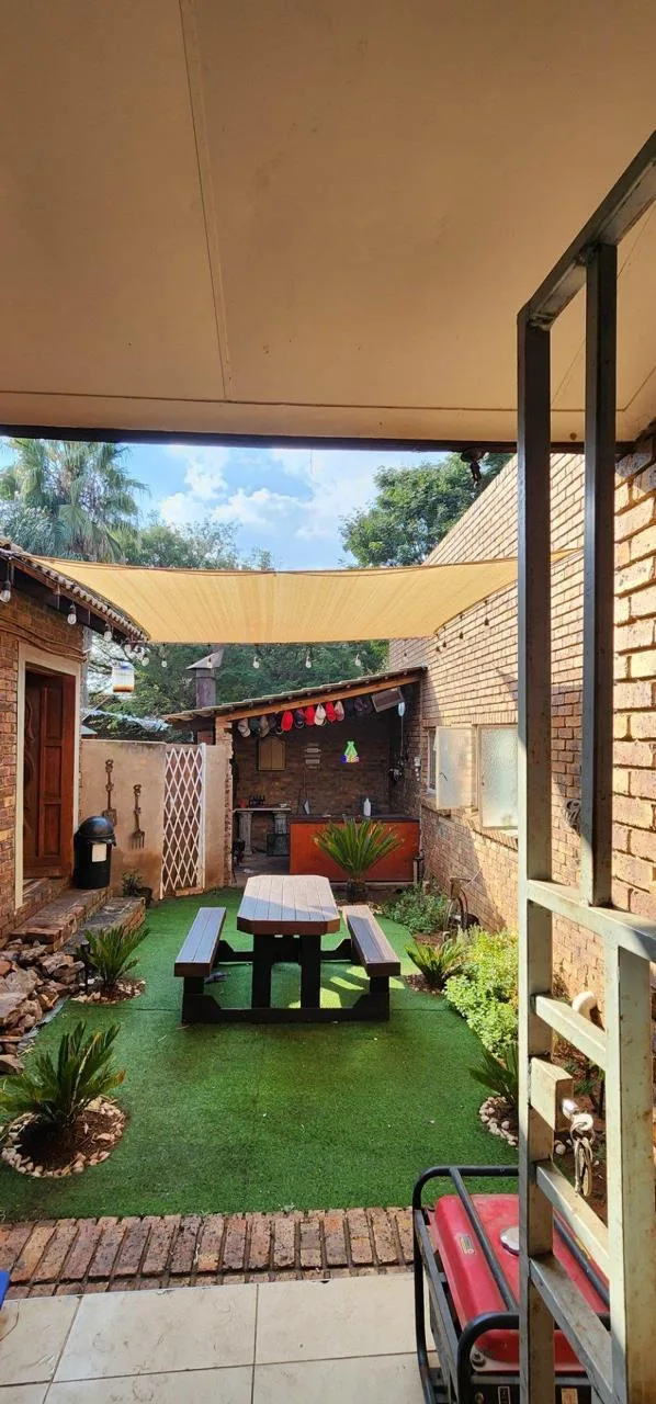 4 Bedroom House to rent in Ben Fleur