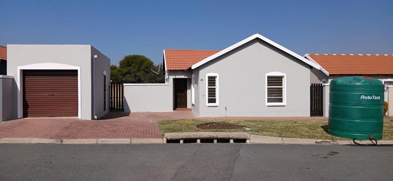 2 Bedroom House for sale in Brits Central