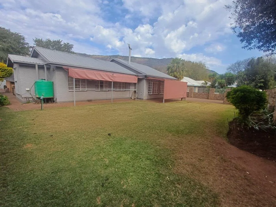 3 Bedroom House for sale in Thabazimbi