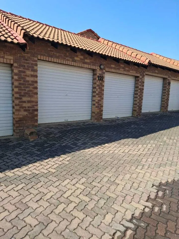 3 Bedroom Townhouse to rent in Equestria