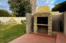 3 Bedroom House for sale in Bloemhof