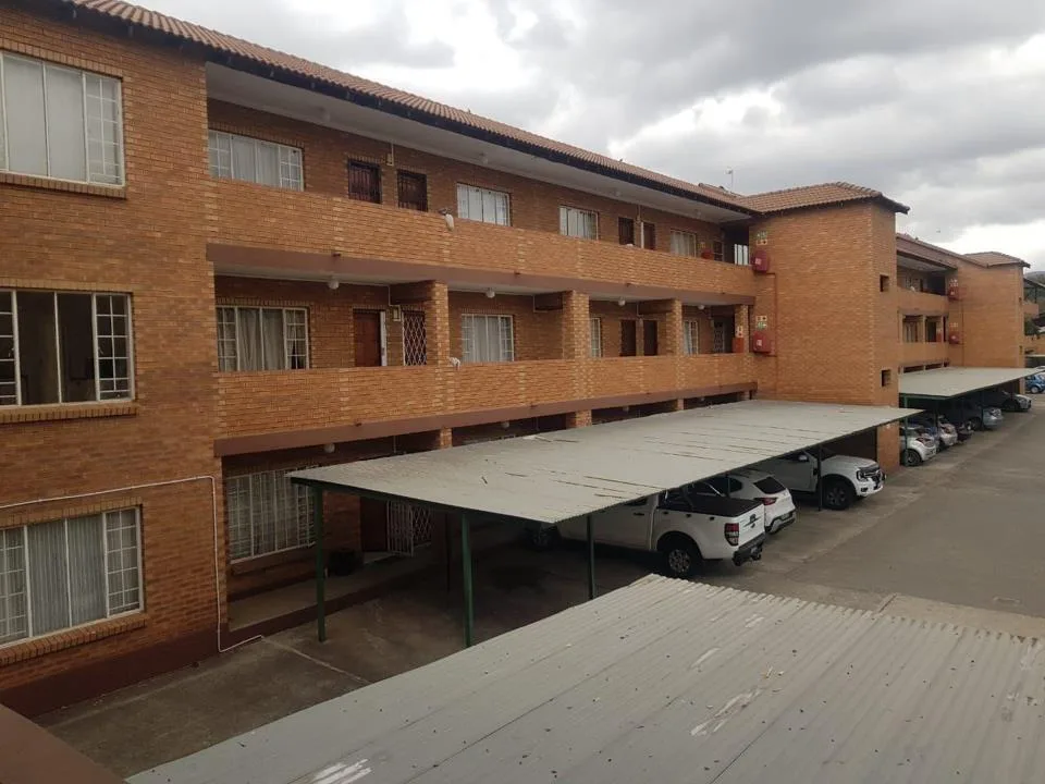 1 Bedroom Apartment / flat for sale in Rustenburg Central