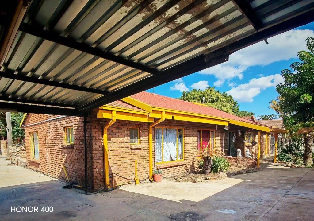 3 Bedroom House for sale in Fauna Park