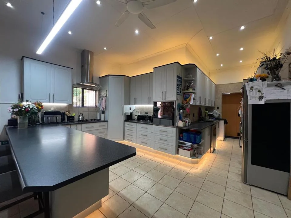 3 Bedroom House for sale in Thabazimbi