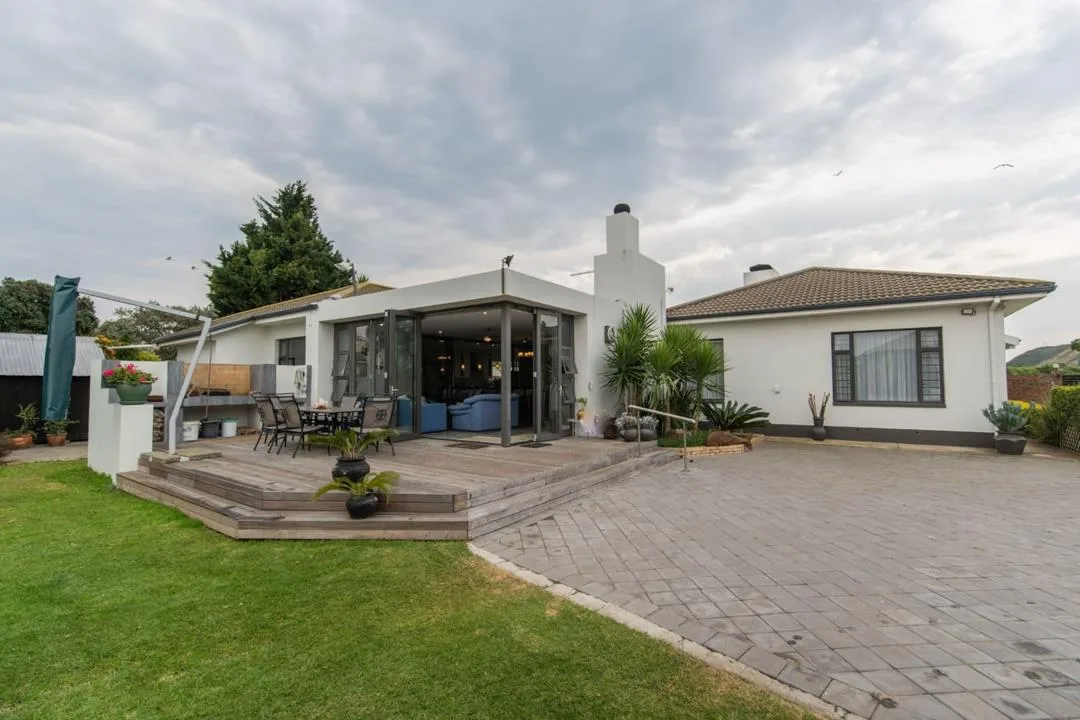 3 Bedroom House for sale in Amsterdamhoek