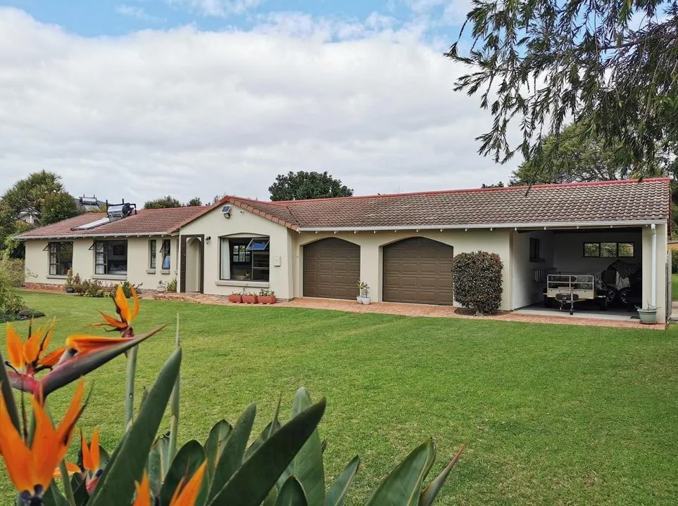 3 Bedroom House for sale in Miramar