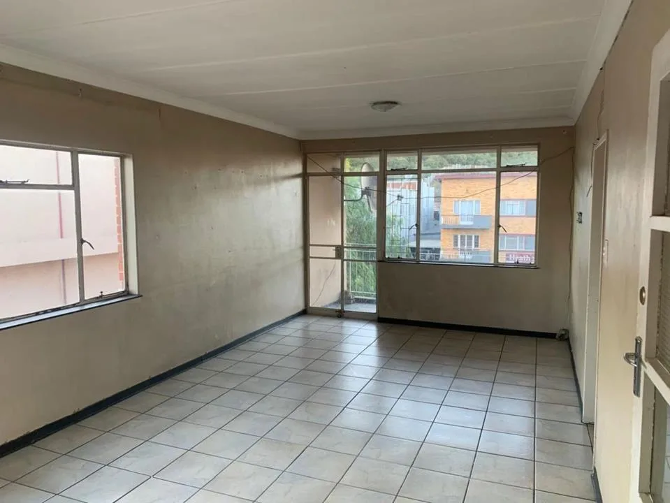 2 Bedroom Apartment / flat to rent in Bloemfontein Central