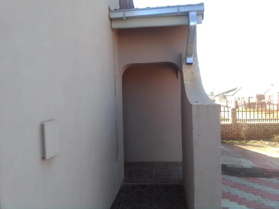 3 Bedroom House for sale in Dukathole