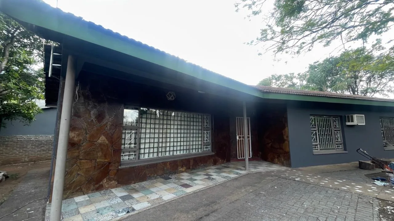 3 Bedroom House to rent in Phalaborwa