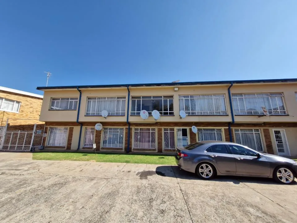 1 Bedroom Apartment / flat for sale in Potchefstroom South