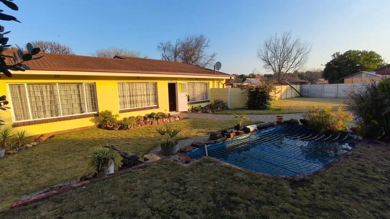 4 Bedroom House for sale in Odendaalsrus