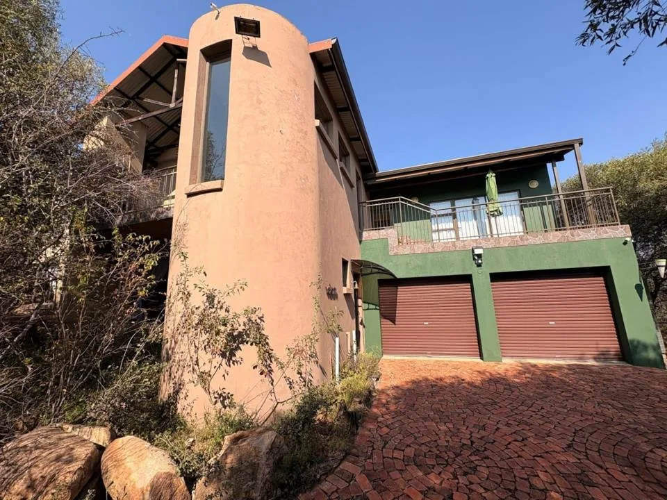 5 Bedroom House for sale in Potchefstroom Rural