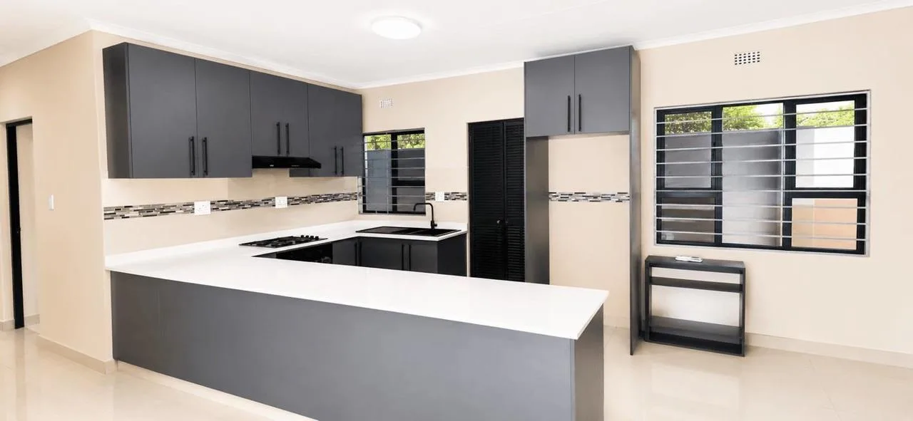 3 Bedroom House to rent in Brackenham