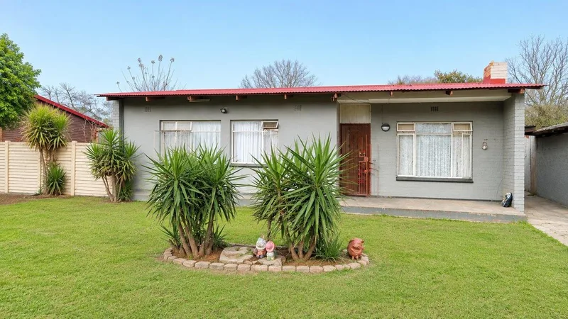 House for sale in Sasolburg Ext 12