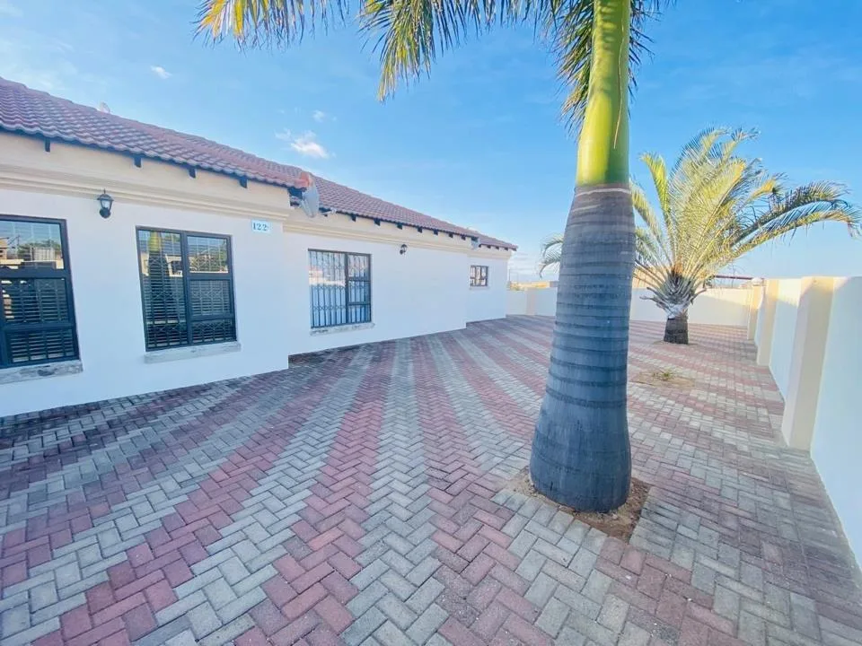 4 Bedroom House for sale in Polokwane Rural