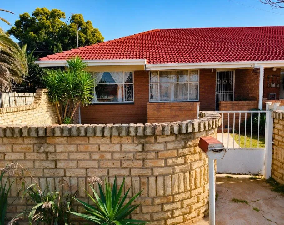 2 Bedroom Apartment / flat for sale in Wilkeville